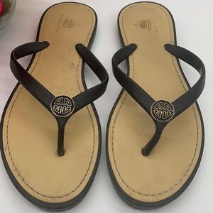Aloha Island Black Flip Flops - Sz 11. FFT0517C